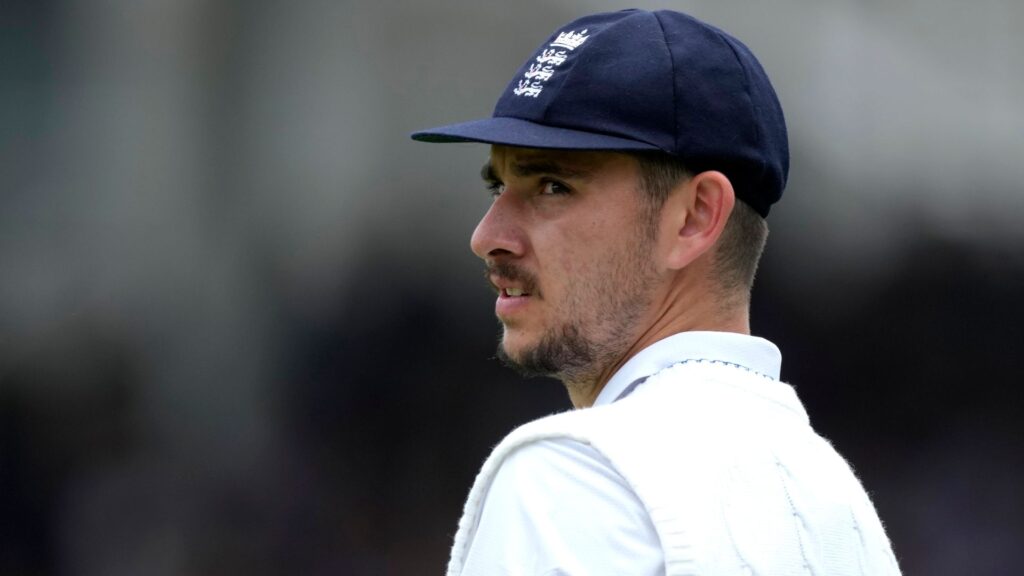 England fast bowler Tongue suffers injury setback