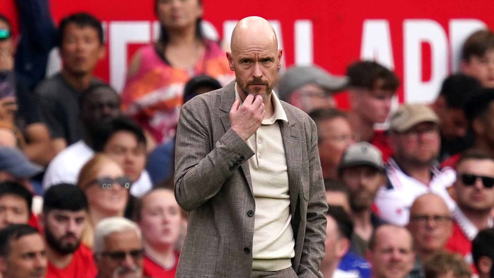 Ten Hag responds to Rooney: My players aren’t hiding behind injuries