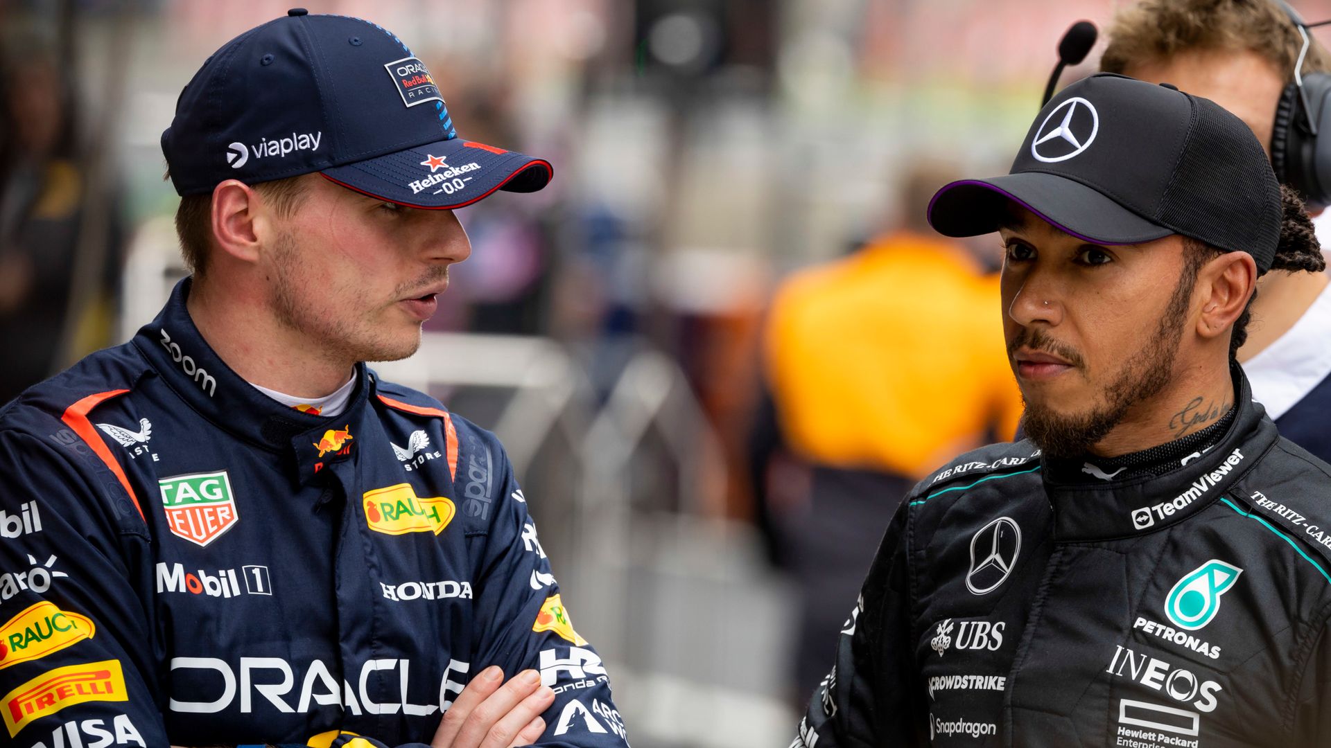 ‘Not the first time!’ – Verstappen criticises Hamilton over block