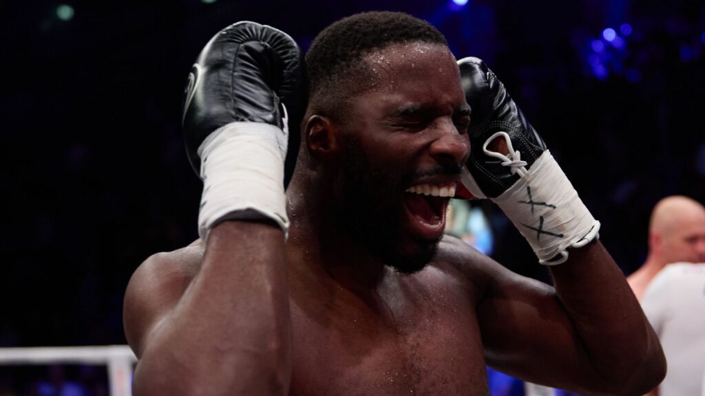 Okolie blows away Rozanski to become two-weight world champion