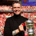 Skinner signs new Man Utd deal after FA Cup win