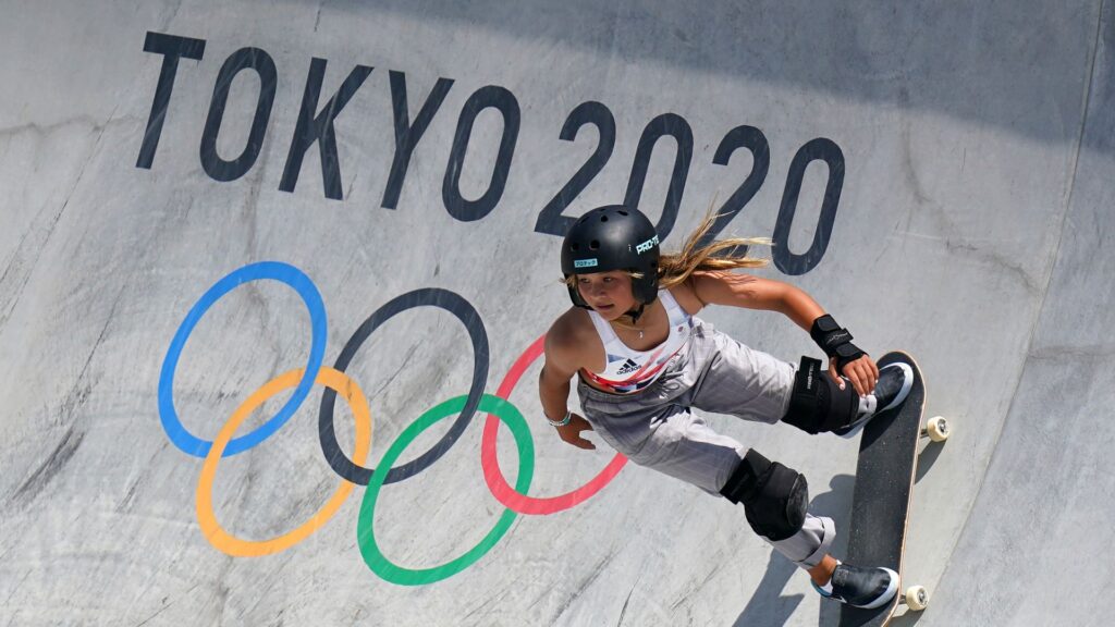 Skateboarder Brown to miss Olympic qualifier due to knee injury