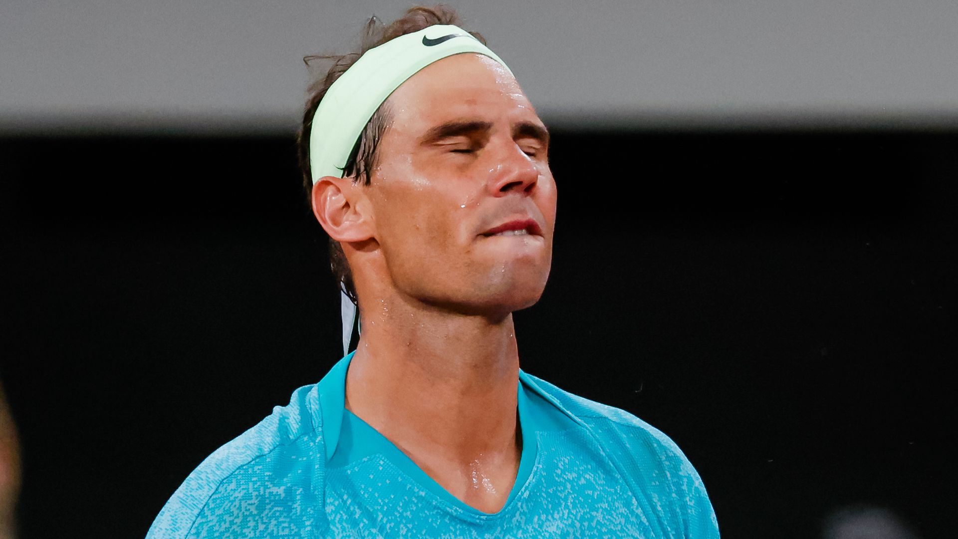 Nadal goes down fighting against Zverev in earliest French Open exit