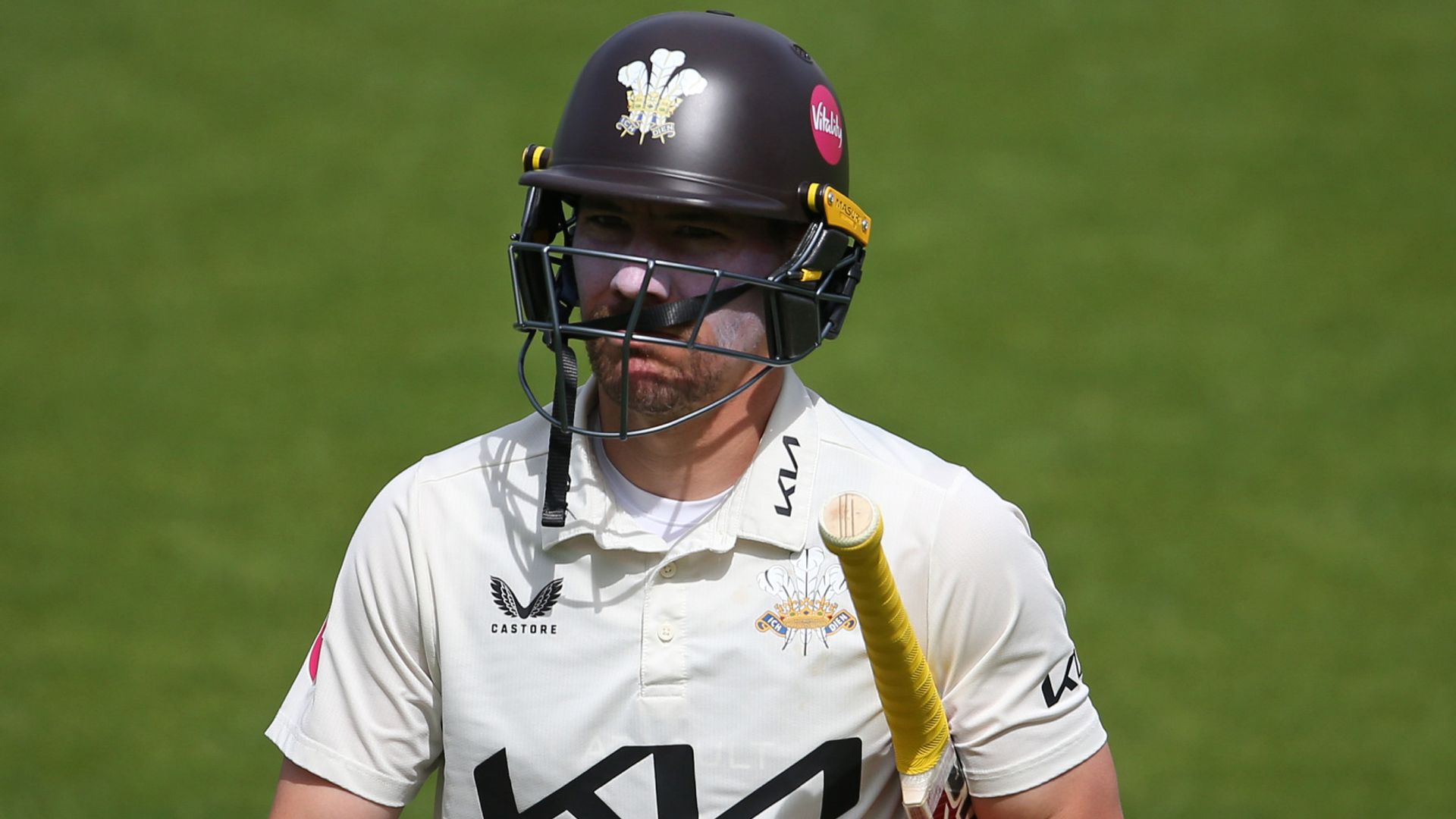 Surrey suffer record defeat as Hampshire romp to victory