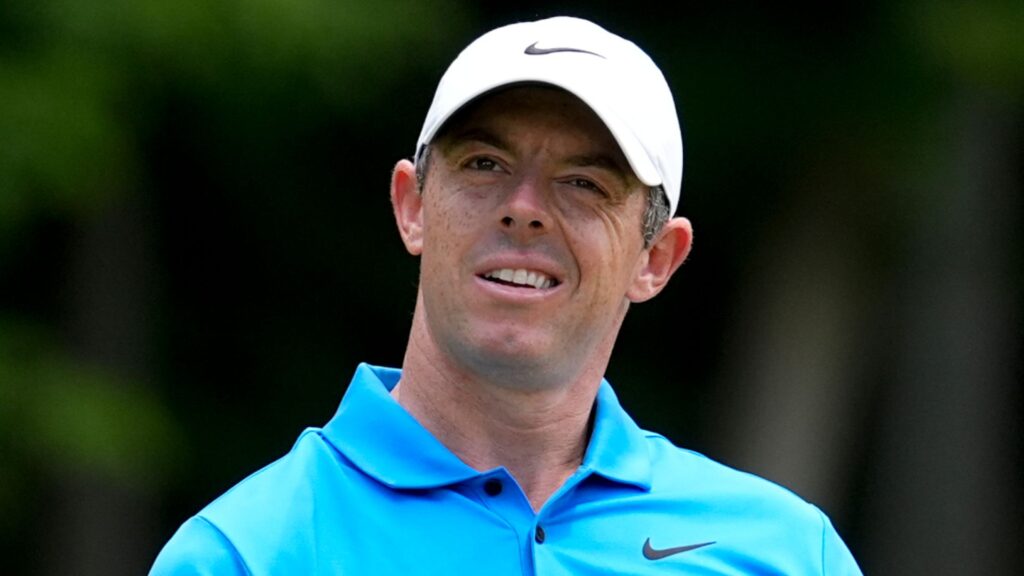 McIlroy eyes big finish as MacIntyre welcomes major pressure