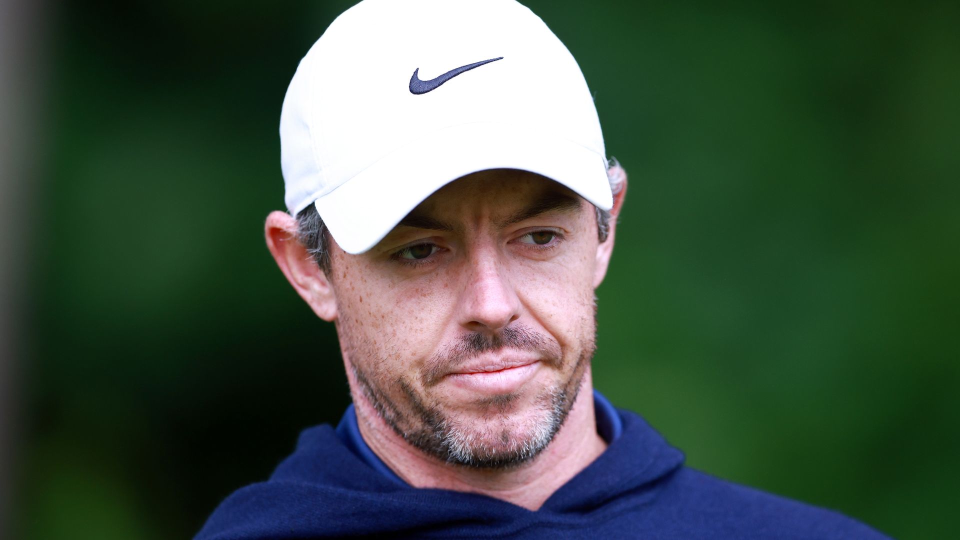 McIlroy calls for kindness after ‘incredibly sad’ Murray death