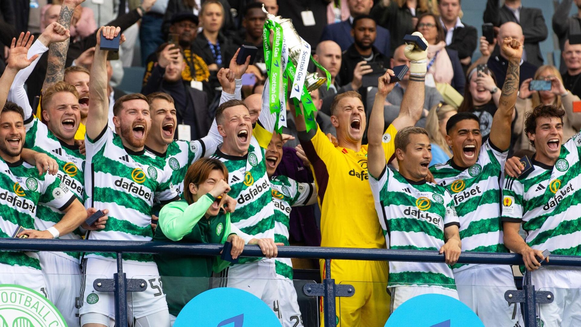 Idah strikes late as Celtic retain Scottish Cup to complete double