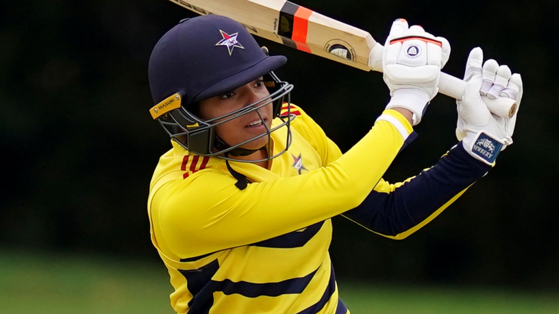 Dunkley answers England axe with superb century in RHF Trophy