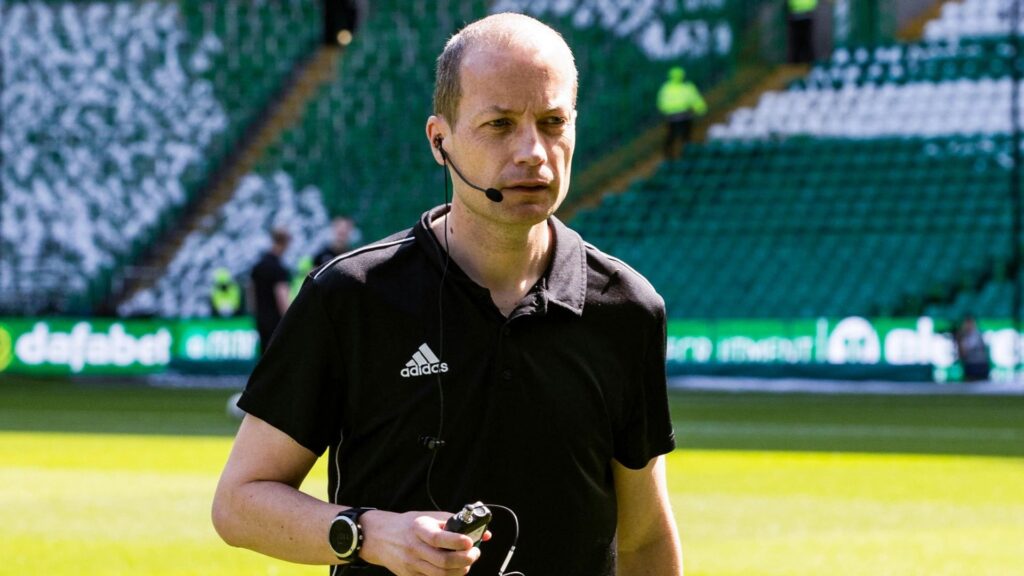 Collum named Scottish FA head of refereeing with aim to ‘improve VAR’