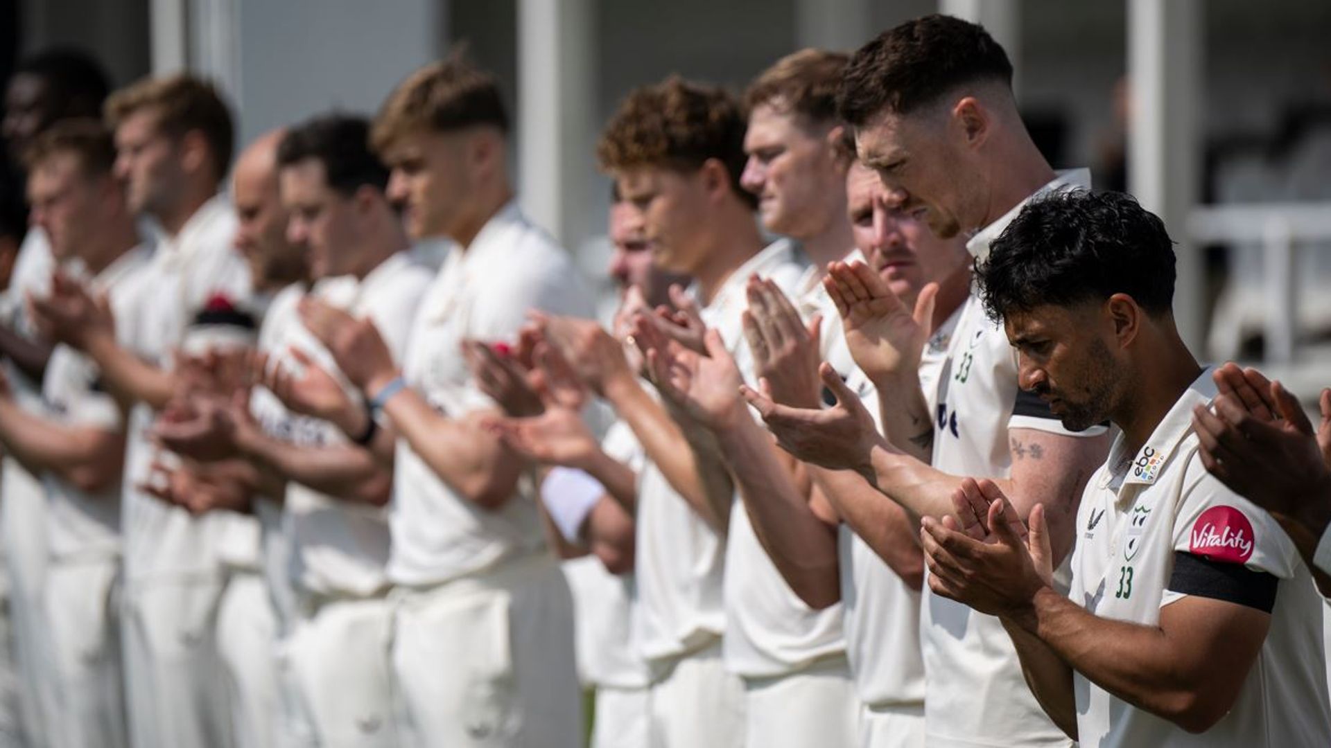 Emotive Baker tributes start day one of Kent vs Worcestershire