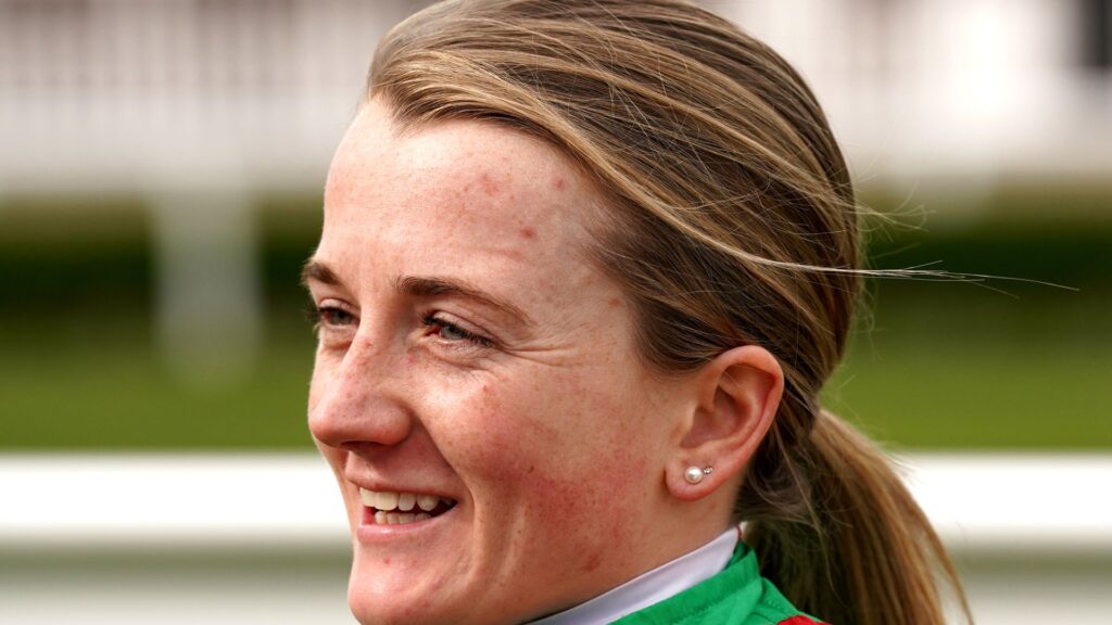 Hollie Doyle rides promising Sea Of Diamonds at Lingfield