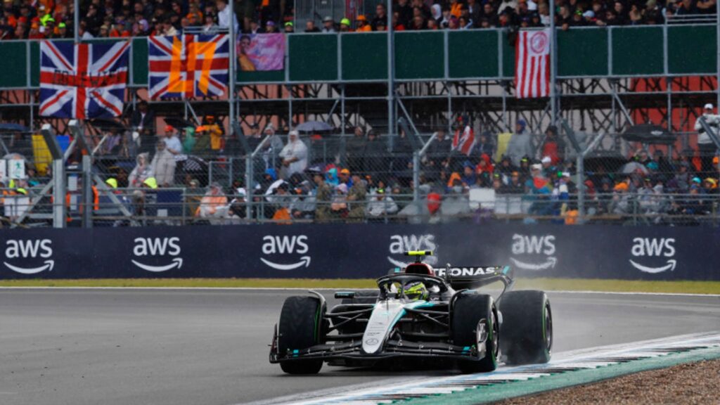 Hamilton ends wait for win with record British GP victory