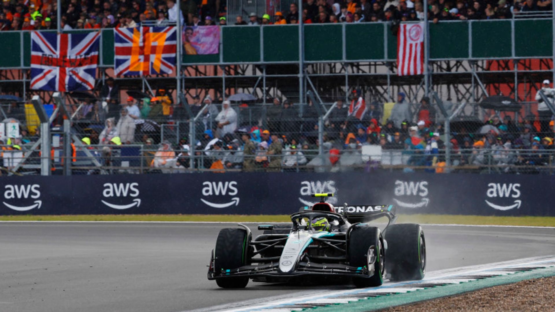 Hamilton ends wait for win with record British GP victory