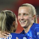 Chelsea cruise past Twente as Bompastor maintains perfect start