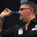 Anderson stunned by De Decker as Wade beats Price at World Grand Prix