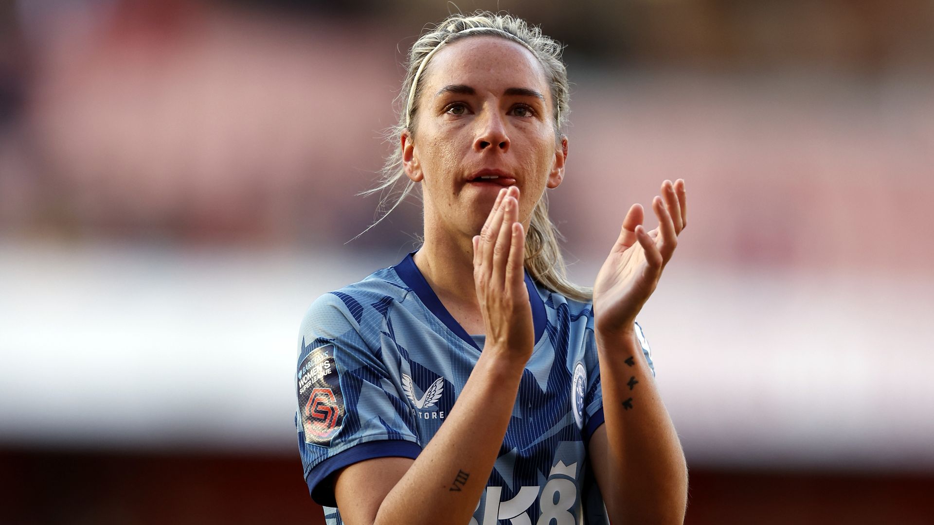 Parris lauds record-breaking Nobbs’ ‘amazing achievement’