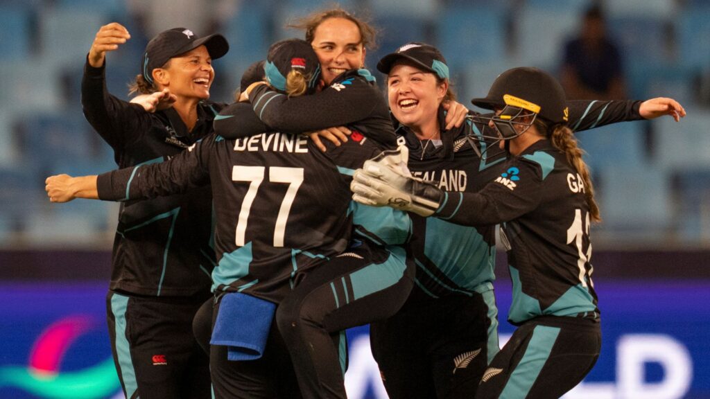 New Zealand defeat Pakistan to eliminate India at Women’s T20 World Cup