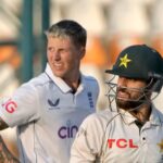 England’s second Test hangs in balance against resurgent Pakistan