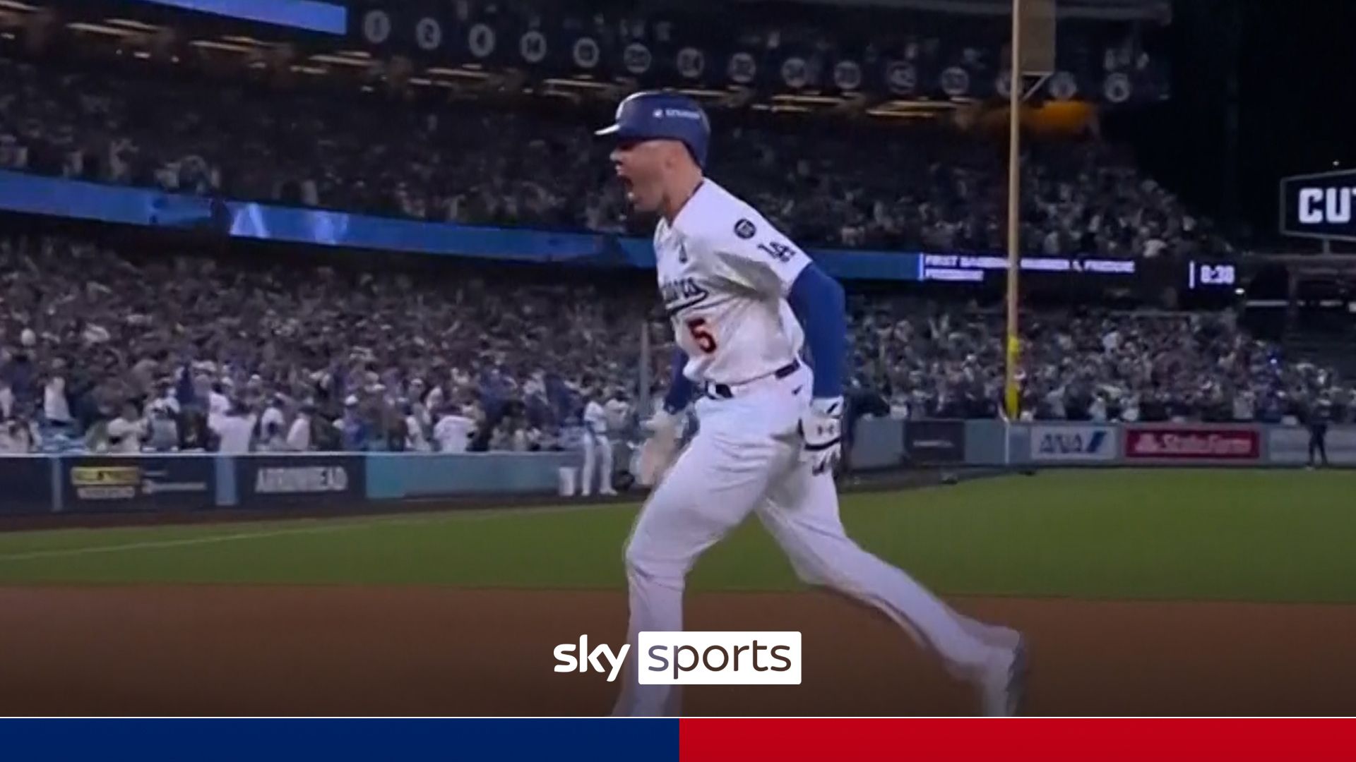 Walk-off grand slam follows stunning catch in World Series opener!