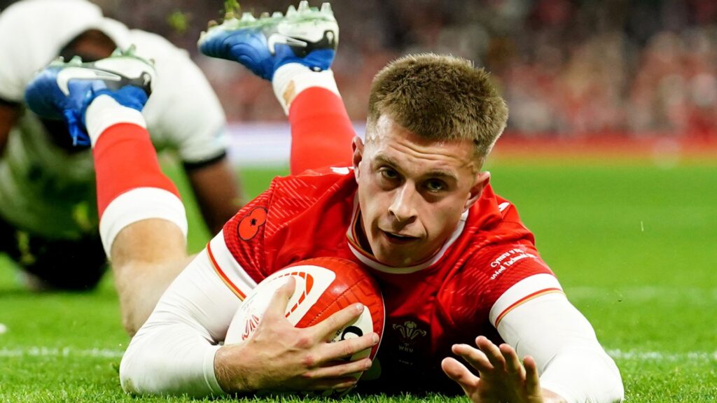 Wales extend losing streak with shock home defeat to Fiji