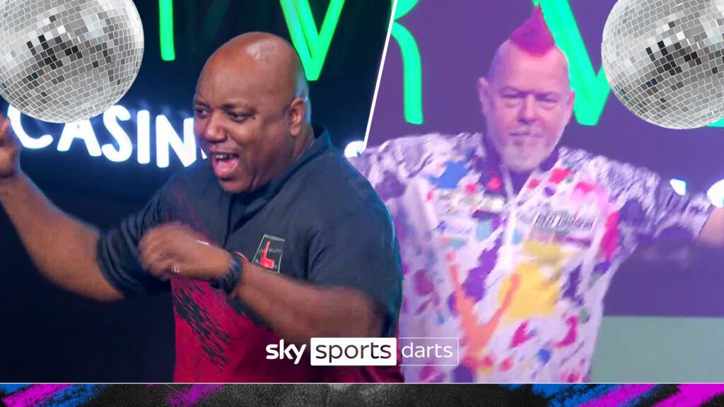 ‘Is this Strictly Come Dancing?’ | Wright and Gates dance-off delights crowd