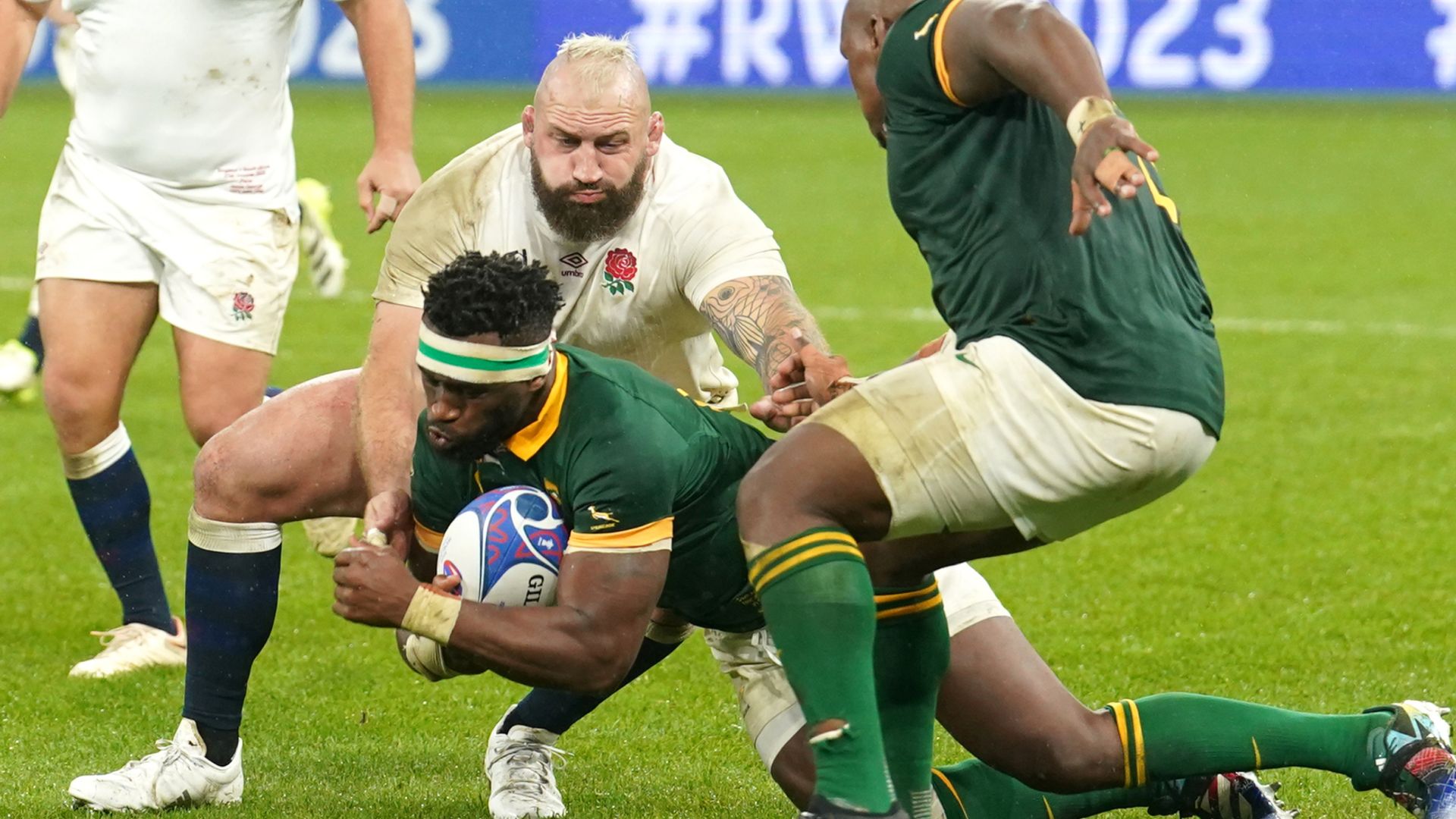 England vs South Africa ‘always personal’ insists Kolisi