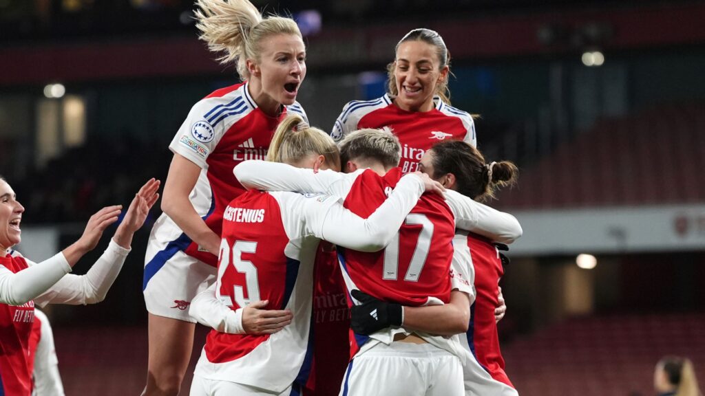 WCL: Arsenal through to CL quarters after late Hurtig winner LIVE!