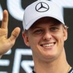 Schumacher to leave Mercedes at end of season