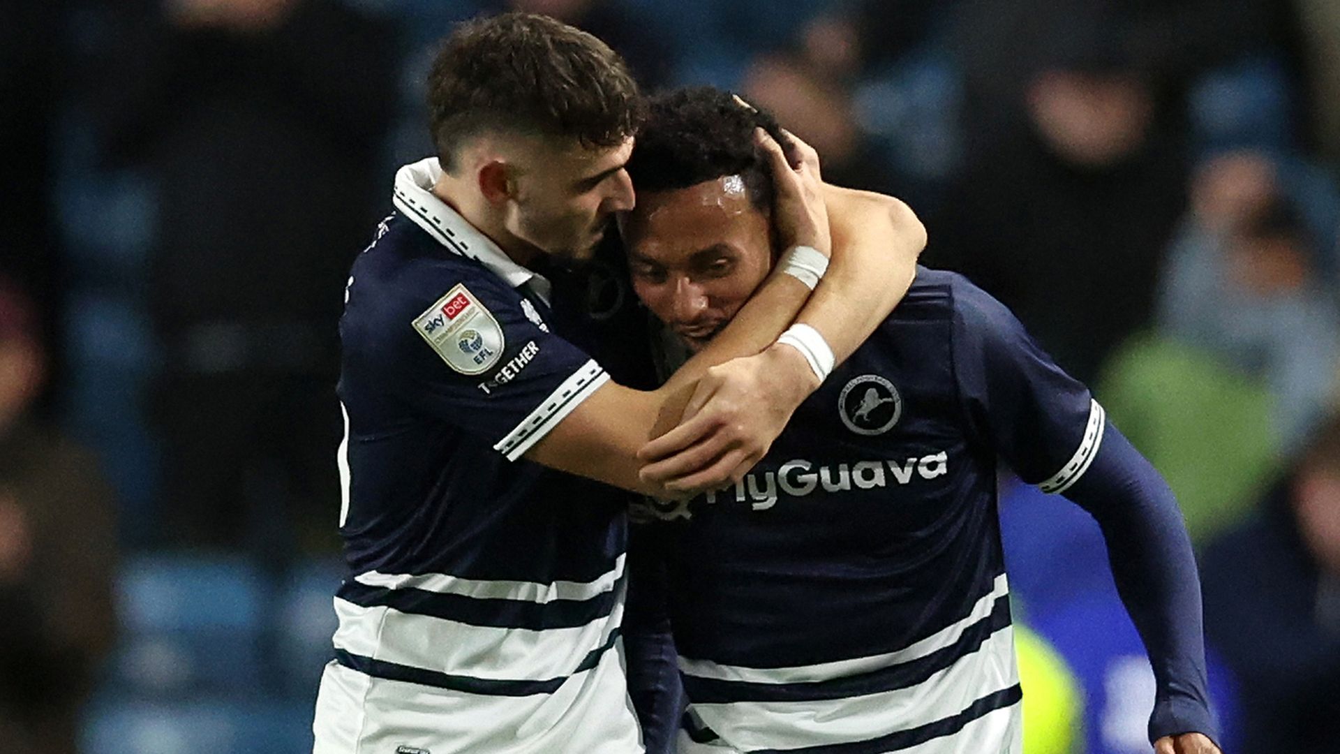 EFL highlights, reports, tables: Millwall hold Sunderland late; Boro hit six