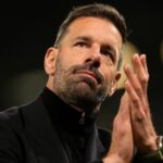 Leicester set to appoint Van Nistelrooy as manager