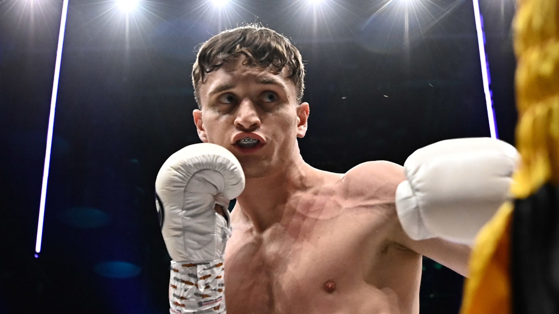 Hickey signs deal with BOXXER | ‘I want world title fights in Scotland’