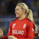 England beat South Africa by 36 runs in second T20I – as it happened