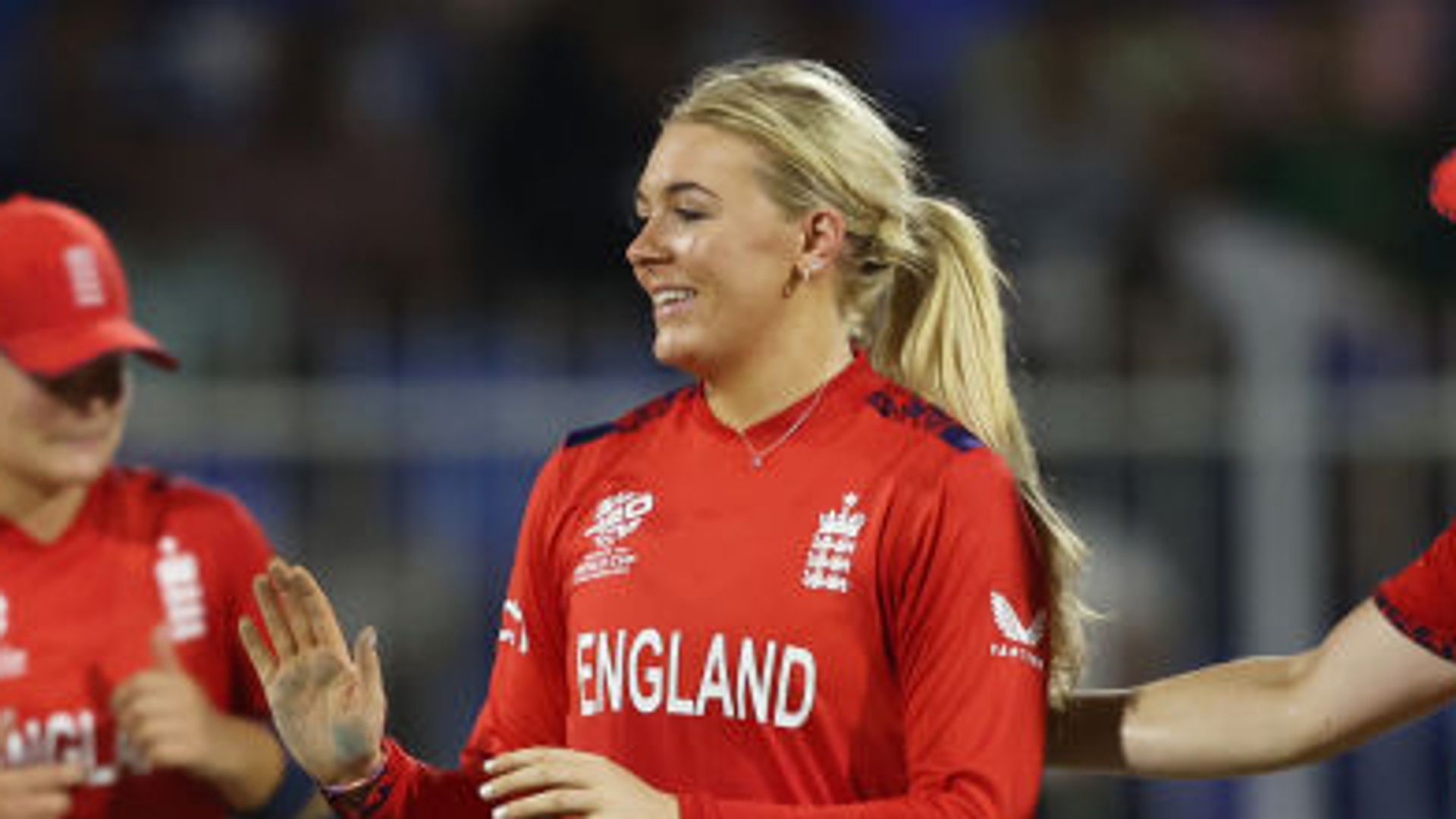 England beat South Africa by 36 runs in second T20I – as it happened