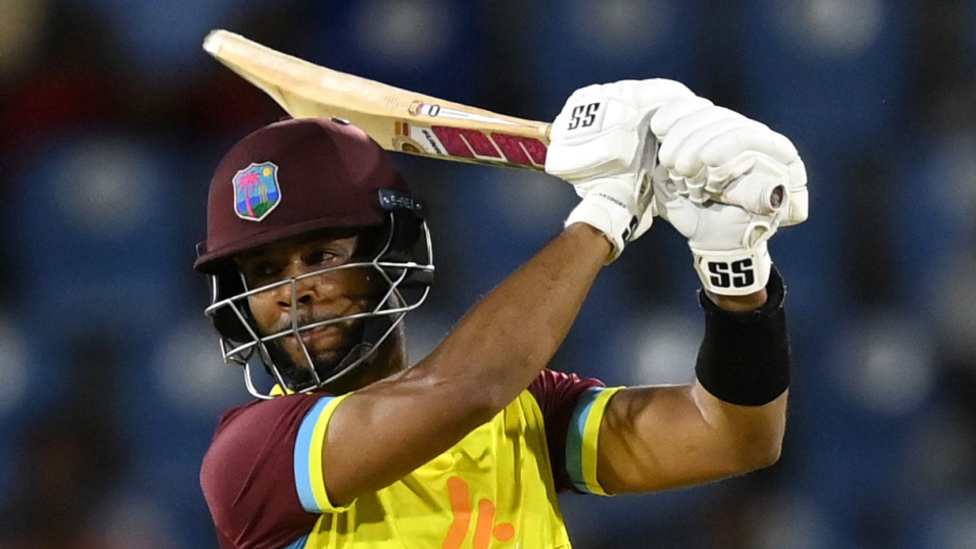 Big-hitting West Indies end England’s hopes of T20 series sweep