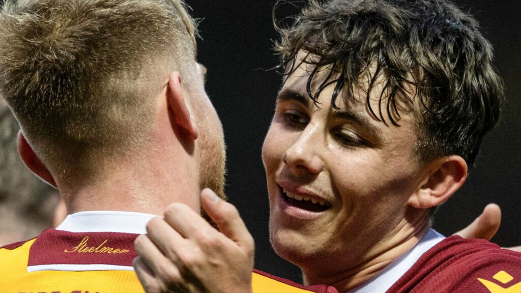 Motherwell hang on as VAR denies St Johnstone a point