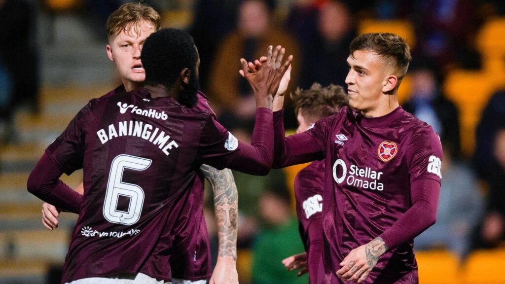 Vargas winner secures win for struggling Hearts at St Johnstone