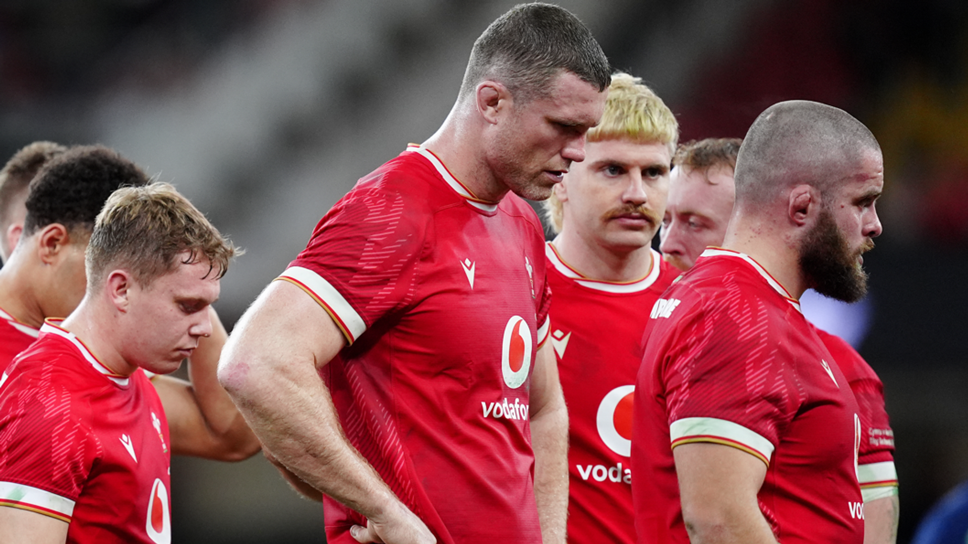 Wales hammered by Australia to suffer record 11th straight loss