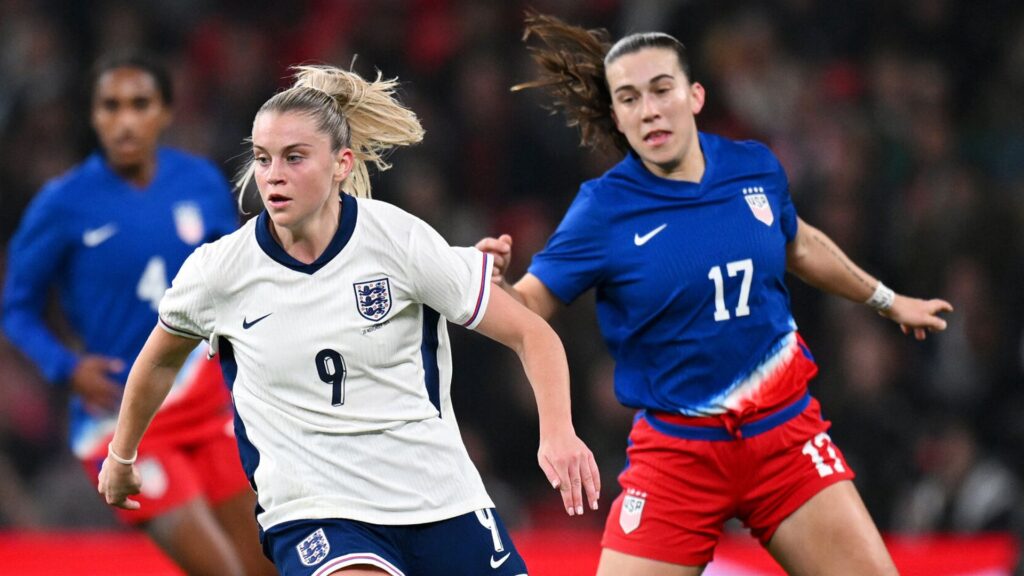 England begin to dominate vs USA LIVE!