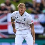 Stokes limps off injured in final New Zealand Test