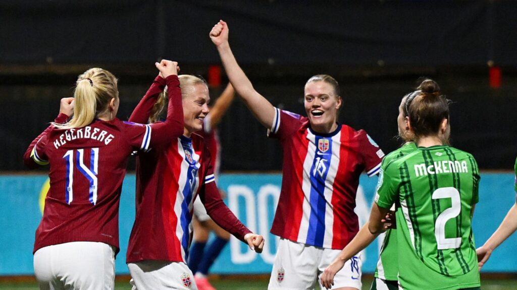 Women’s Euros play-offs: Norway vs N Ireland – latest score