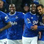 Everton put four past Wolves as Dawson scores two own goals