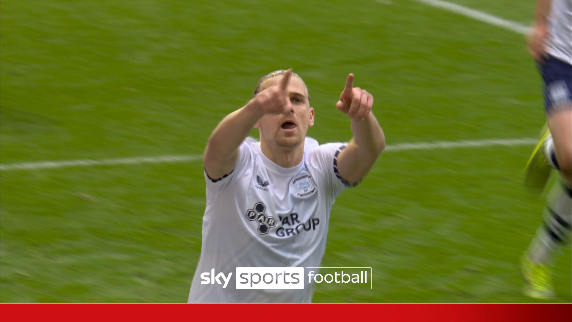 ‘A blistering break!’ | Potts puts Preston ahead against Leeds