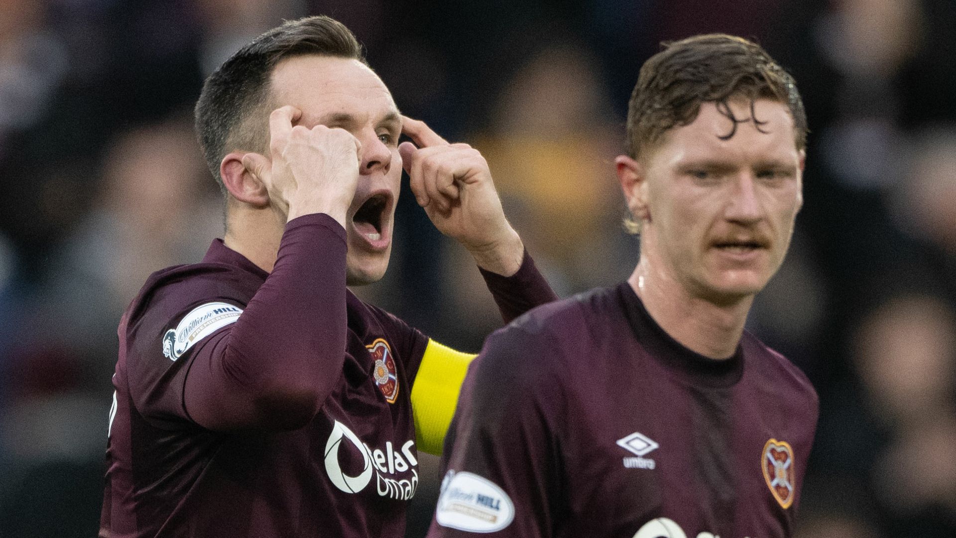 Hearts & Hibs level after two own goals! Scottish Premiership LIVE!