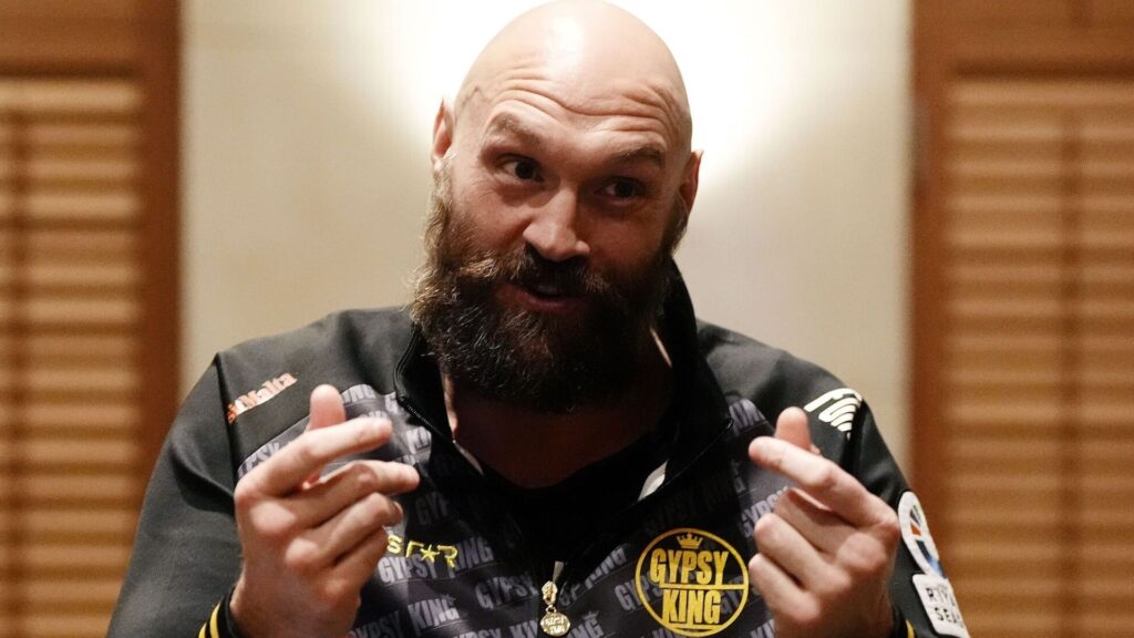 Fury: I should have taken £10m hit to push back first Usyk fight