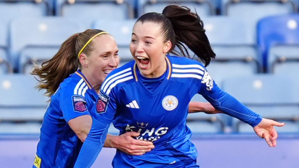 WSL: Chelsea draw level at Leicester LIVE!