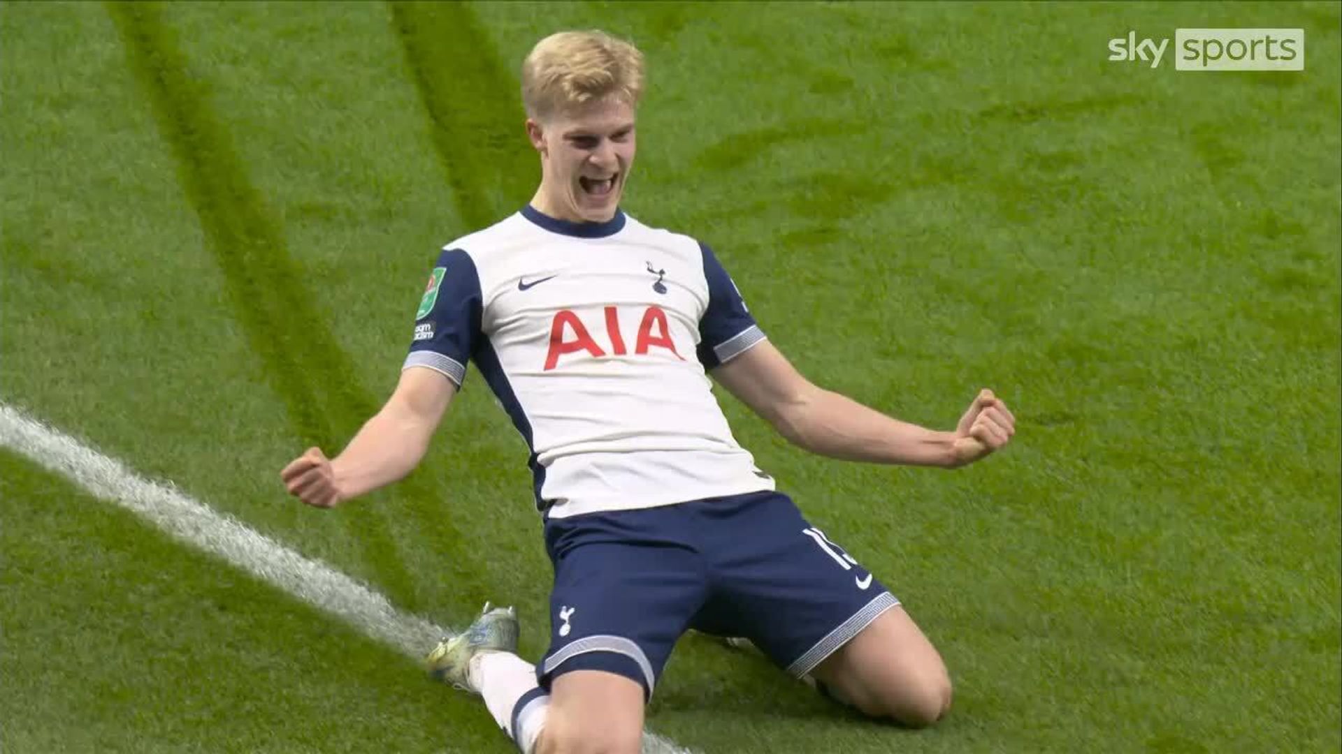 Bergvall breaks the deadlock with crucial goal for Spurs!