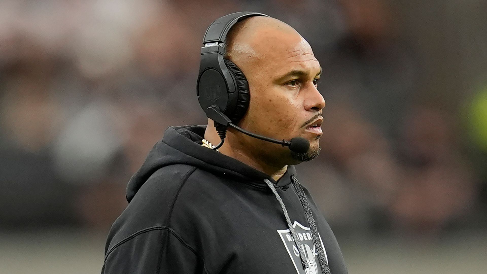 Raiders fire head coach Pierce