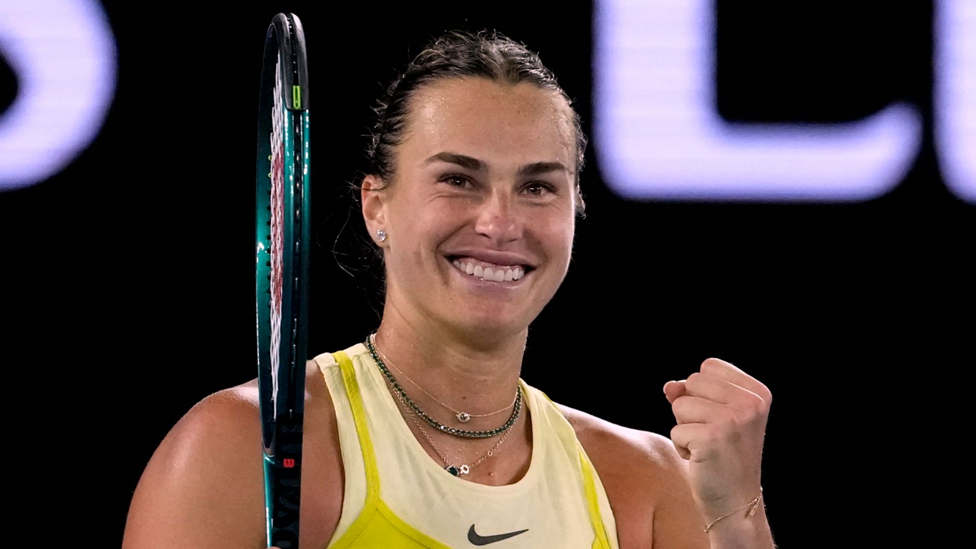 Sabalenka into semis after scare | Badosa stuns error-prone Gauff