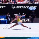 Australian Open controversy | Swiatek wins point despite double-bounce