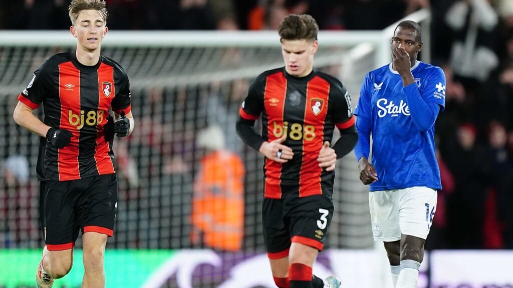 Brooks magic sinks shot-shy Everton as Bournemouth leave it late again